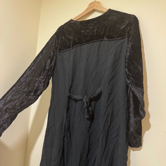 Women’s Vintage 90’s Witchy Velvet Floral Embroidered Button Down Dress 1 Size - Picture 12 of 16